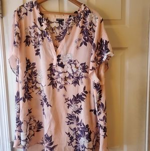 Torrid pink floral top